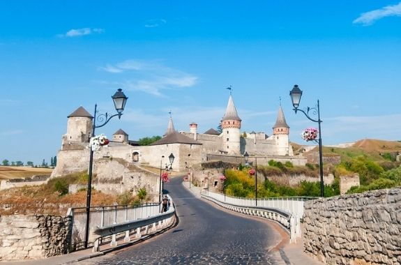 Картинка каменец подольская крепость